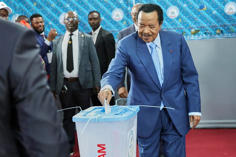 President Paul Biya casting his ballot in Yaounde, Cameroon, on Sunday.Angel Ngwe / AP