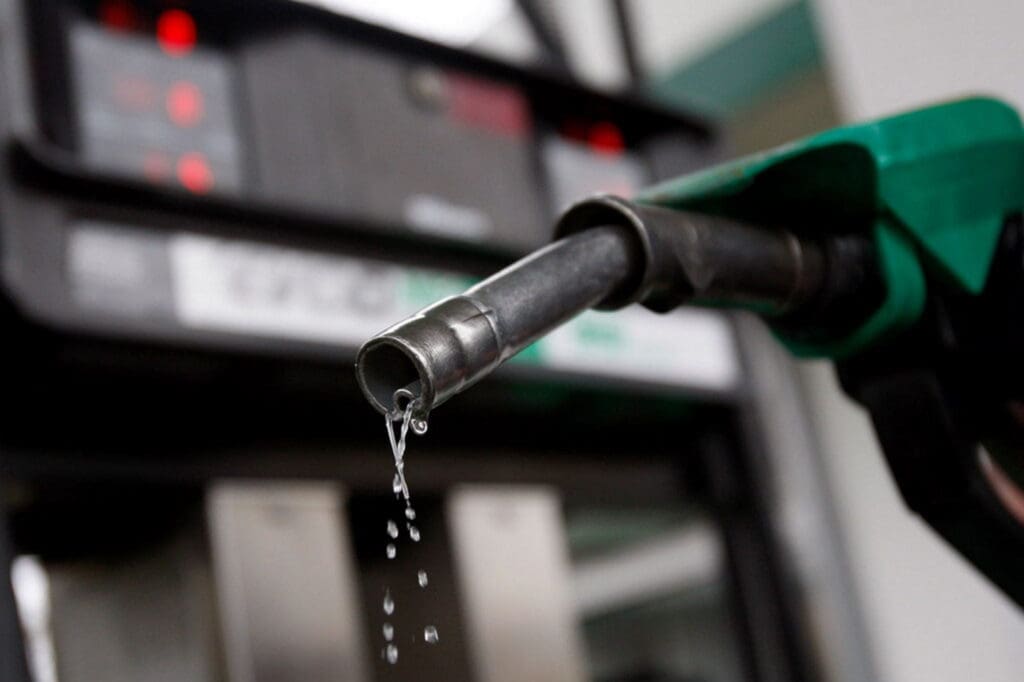 Petrol Prices Drop in Abuja After Nigeria Suspends 15% Import Duty
