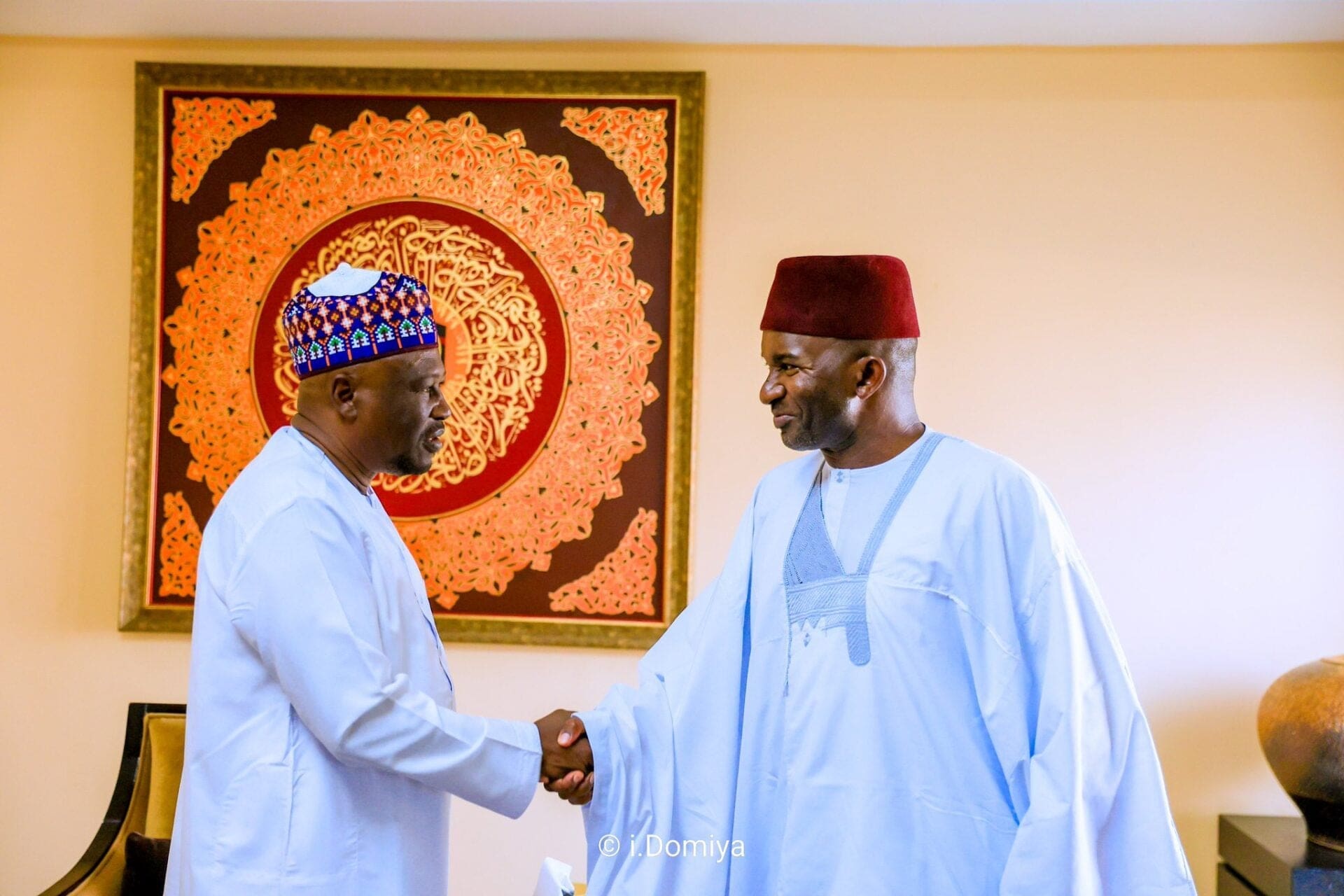 Adamawa governor Ahmadu Fintiri welcomes Abdulaziz Nyako back to APC