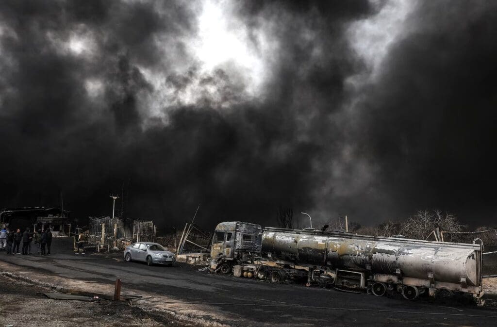 Gulf in Flames: Oil Infrastructure Crumbles as Conflict Enters Third Week