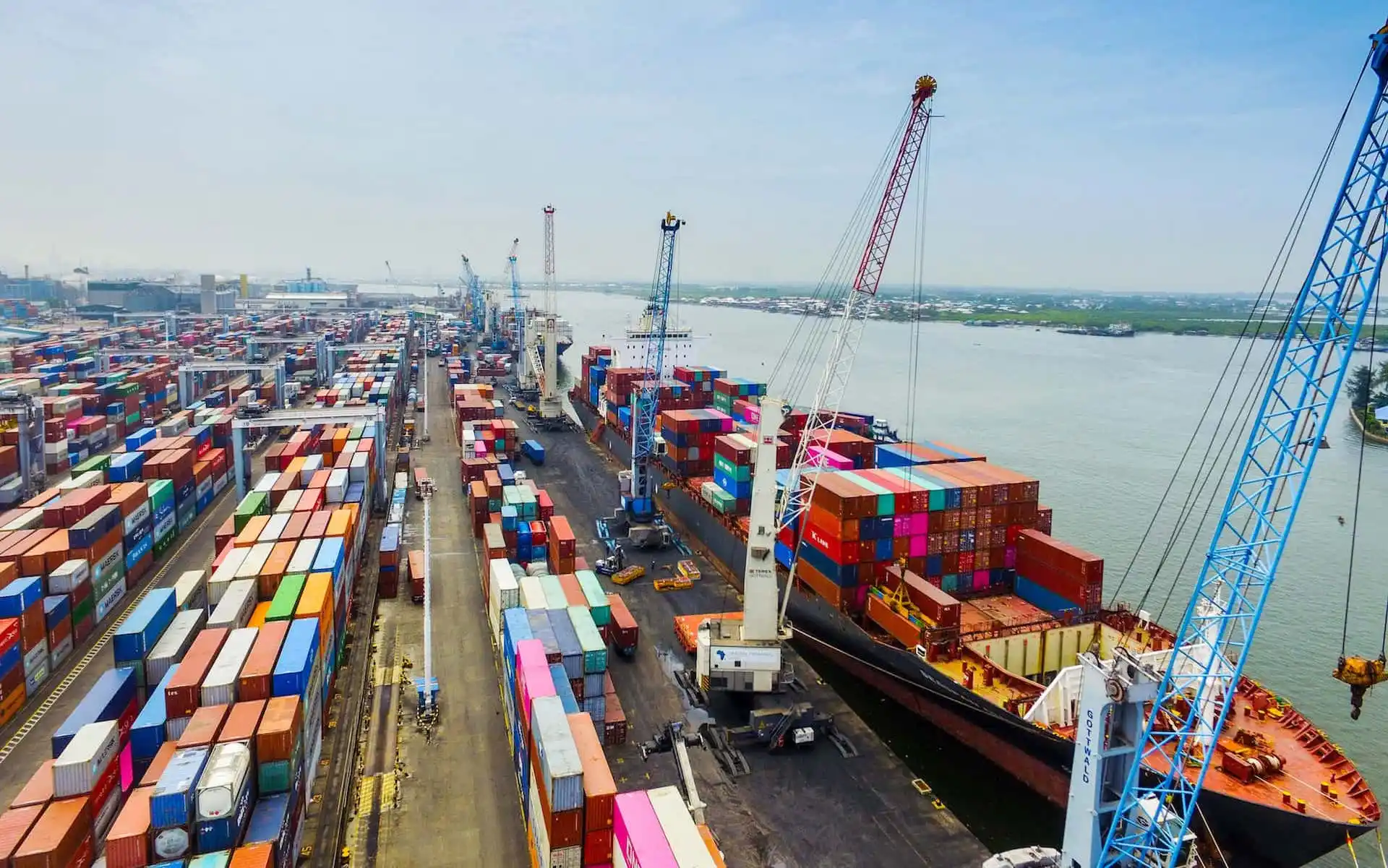 Nigeria Risks Losing Cargo to Neighbouring Ports Over Maritime Inefficiencies - SEREC Warns