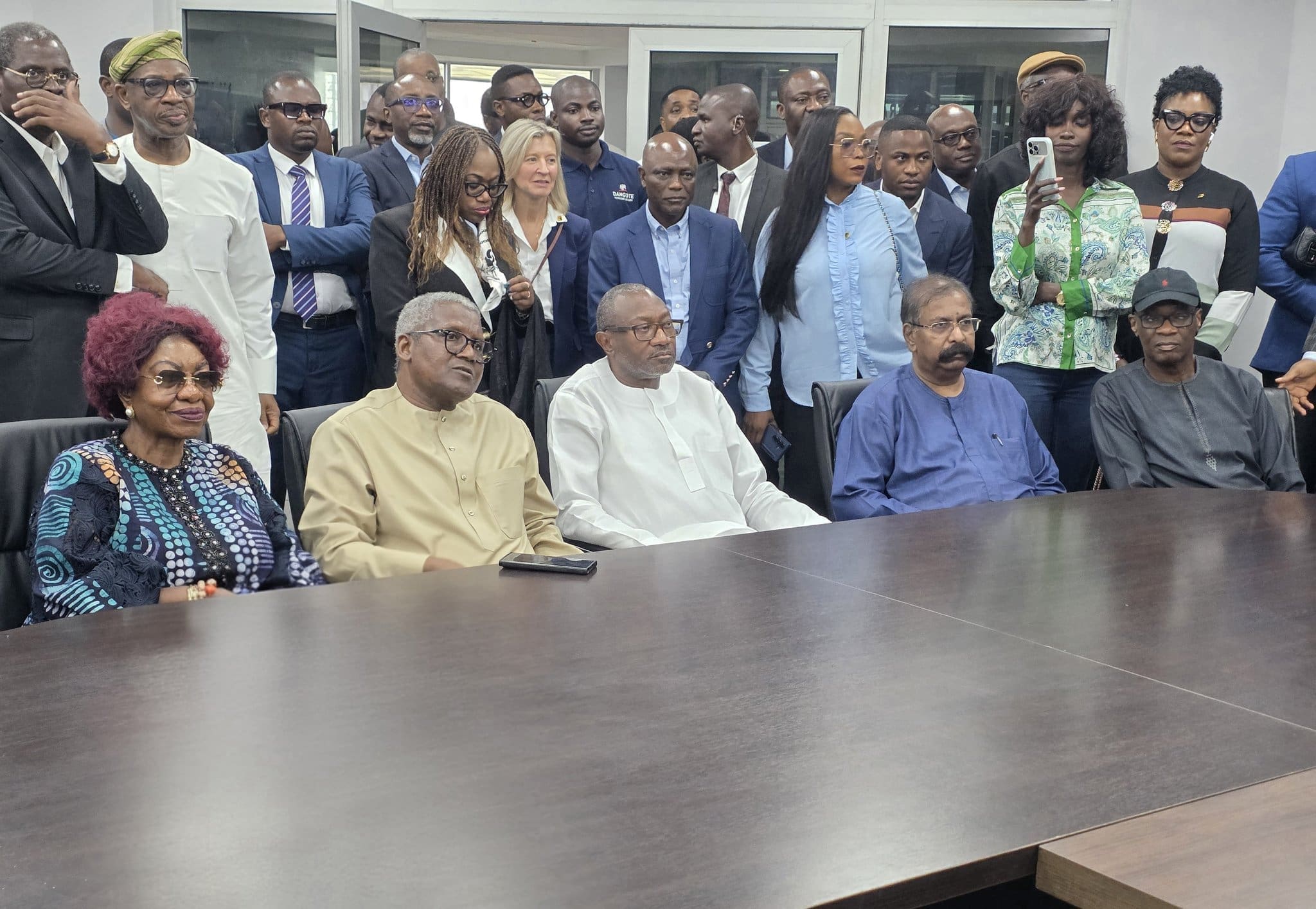 Dangote Refinery to Launch IPO in September as Investor Demands Hit $2bn