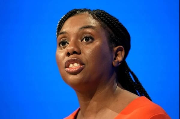 Badenoch Backs Tougher UK Residency Rules for Temporary Workers