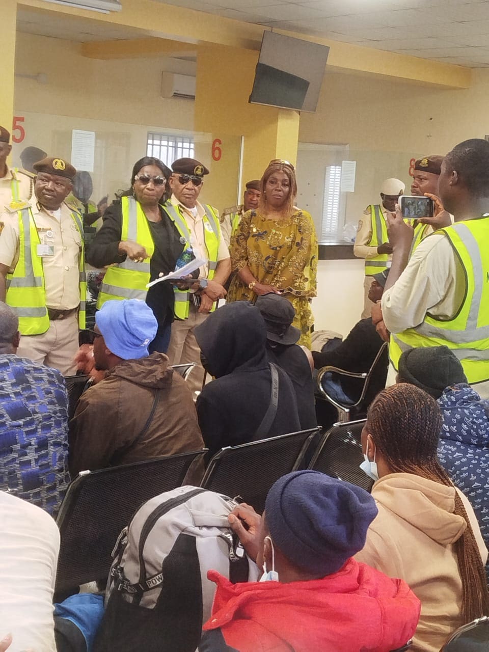 Xenophobia: 308 Nigerians arrive from South Africa as FG Concludes Evacuation